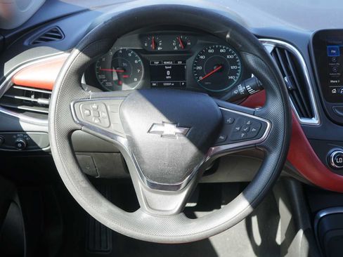 Used 2021 Chevrolet Malibu LT w/ Midnight Edition FWD image 22