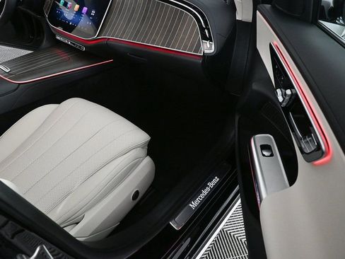 Certified 2025 Mercedes-Benz E 350 Sedan image 21