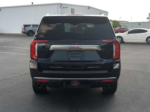 Used 2021 GMC Yukon Denali w/ Denali Premium Package AWD/4WD image 7