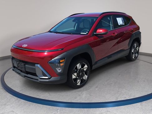 Used 2024 Hyundai Kona SEL AWD/4WD image 1