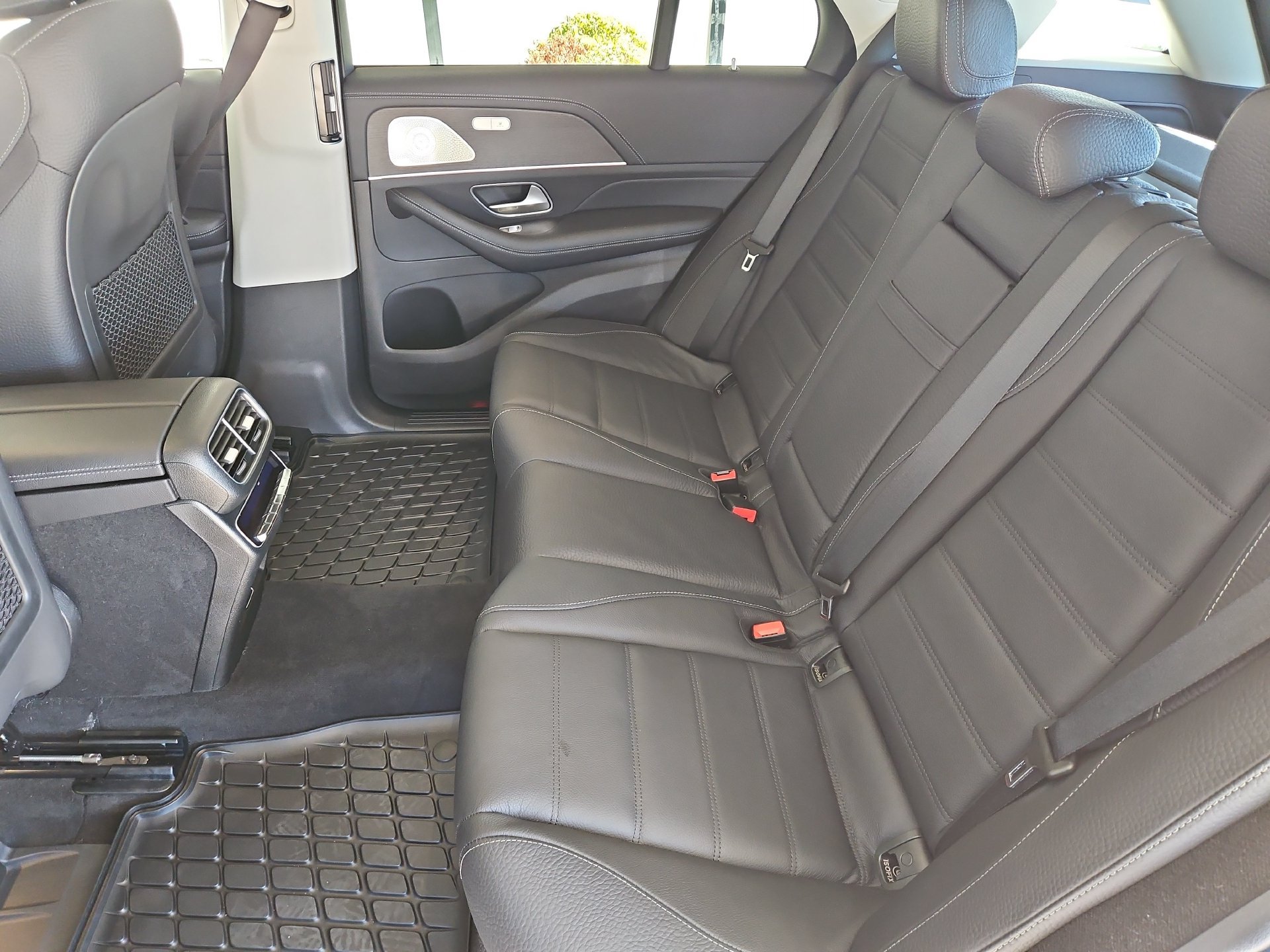 Used 2024 Mercedes-Benz GLE 450 4MATIC image 17