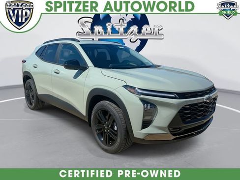 Used 2026 Chevrolet Trax ACTIV w/ Sunroof Package FWD image 1
