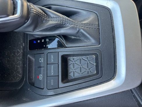 Used 2019 Toyota RAV4 XLE Premium w/ Cold Weather Package image 10