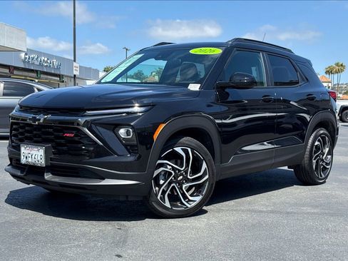 Used 2026 Chevrolet TrailBlazer RS w/ Driver Confidence Package image 2