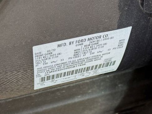 Used 2022 Ford Explorer XLT w/ Equipment Group 202A image 33