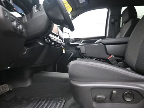 Used 2025 Chevrolet Silverado 1500 LT w/ Z71 Off-Road Package image 13