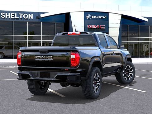 New 2026 GMC Canyon AT4 w/ Off-Road Front Bumper Package AWD/4WD image 4