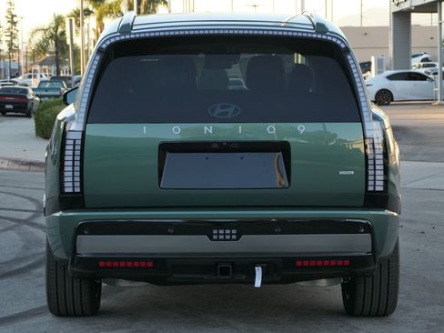 New 2026 Hyundai Ioniq 9 Calligraphy w/ Tow & Go Package image 3