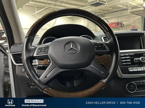 Used 2013 Mercedes-Benz GL 450 4MATIC image 16