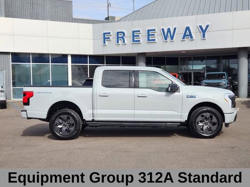 Used 2024 Ford F150 Lightning Flash image 3