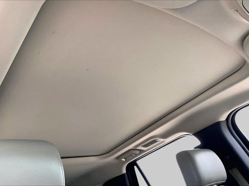Used 2018 Ford Expedition Max XLT w/ Equipment Group 202A AWD/4WD image 14