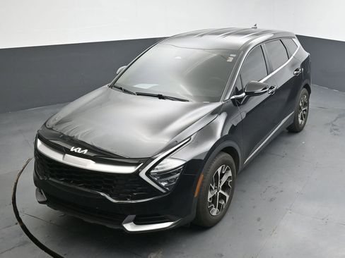 Used 2025 Kia Sportage EX FWD image 12