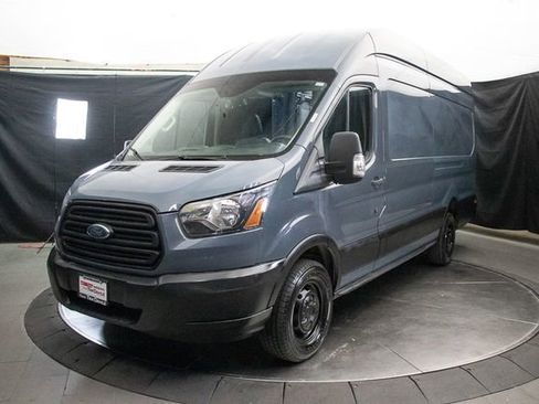 Used 2019 Ford Transit 250 148 High Roof Extended RWD image 5