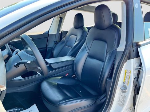 Used 2021 Tesla Model 3 Standard Range Plus image 20