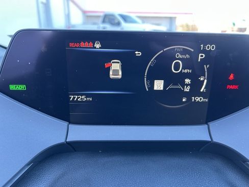 Used 2024 Toyota Prius LE image 15