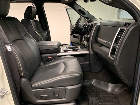 Used 2016 RAM 2500 Limited AWD/4WD image 7