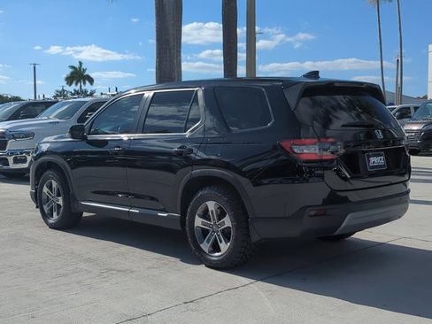 Used 2024 Honda Pilot EX-L image 8