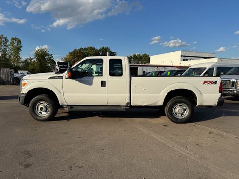 Used 2013 Ford F250 XL w/ PWR Equipment Group image 2