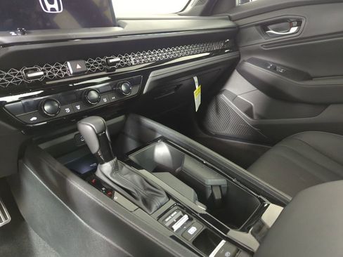 Certified 2025 Honda Accord Sport image 20