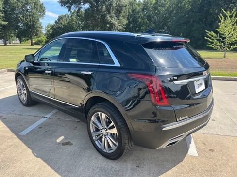 Used 2025 Cadillac XT5 Premium Luxury FWD image 4
