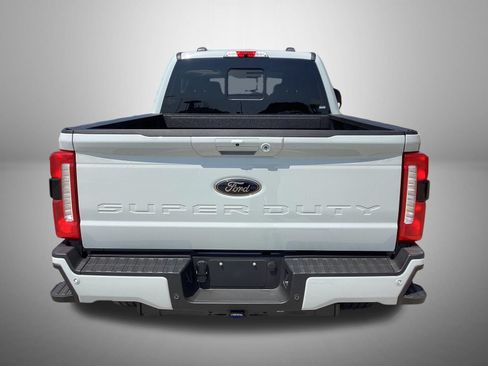 Used 2025 Ford F250 Lariat w/ Black Appearance Package AWD/4WD image 5