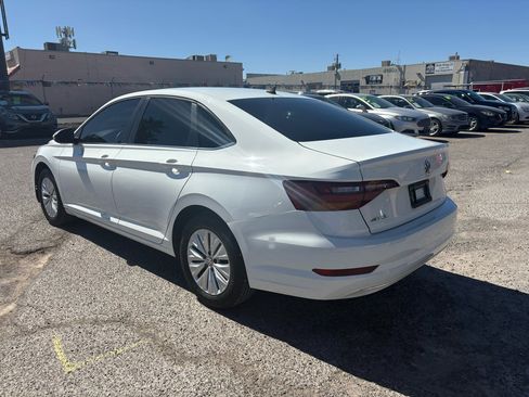 Used 2019 Volkswagen Jetta S image 4