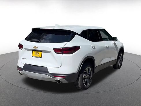 Used 2025 Chevrolet Blazer LT FWD image 15