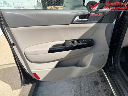 Used 2018 Kia Sportage SX FWD image 40