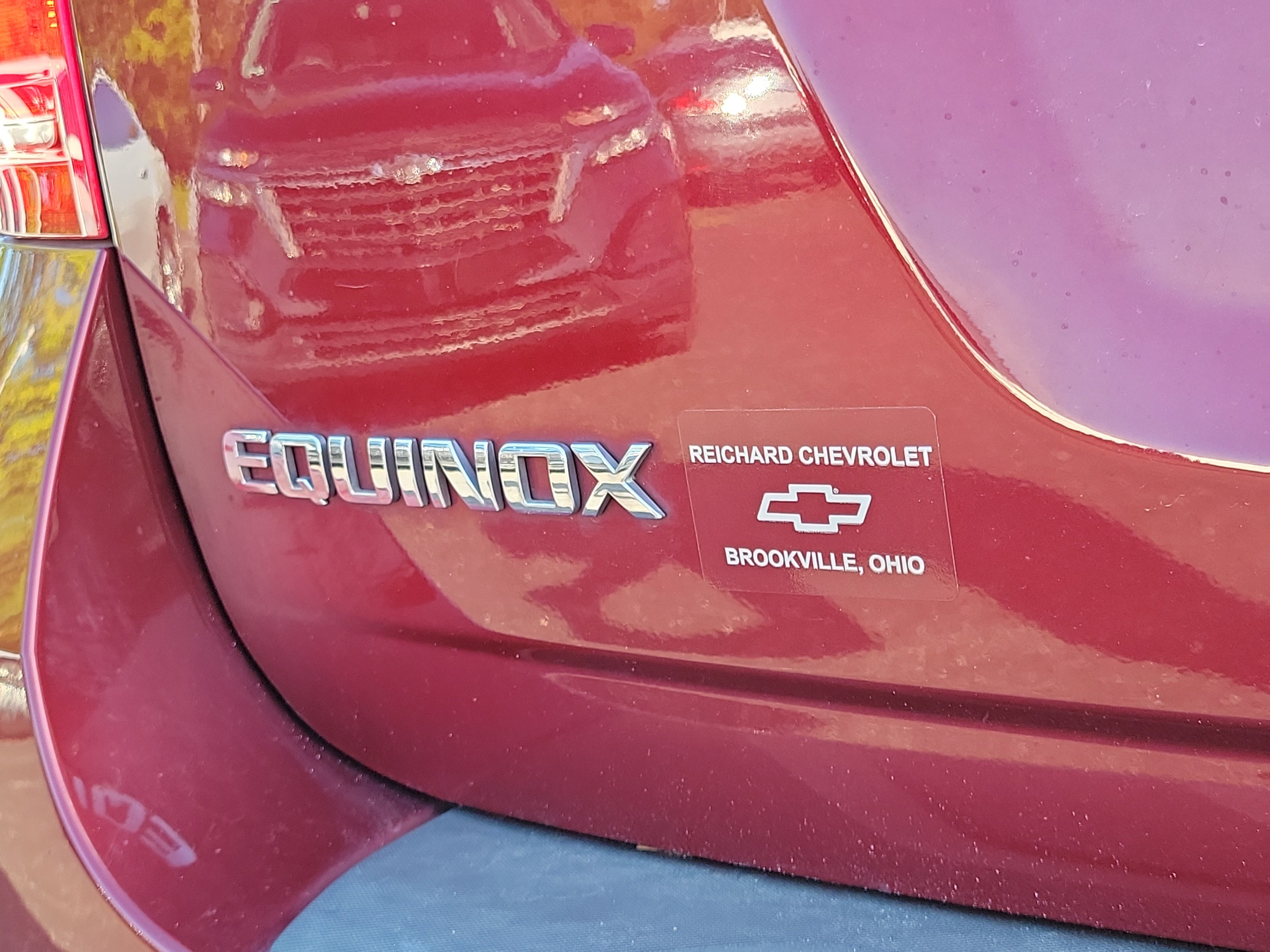 Used 2017 Chevrolet Equinox LT w/ Convenience Package FWD image 6