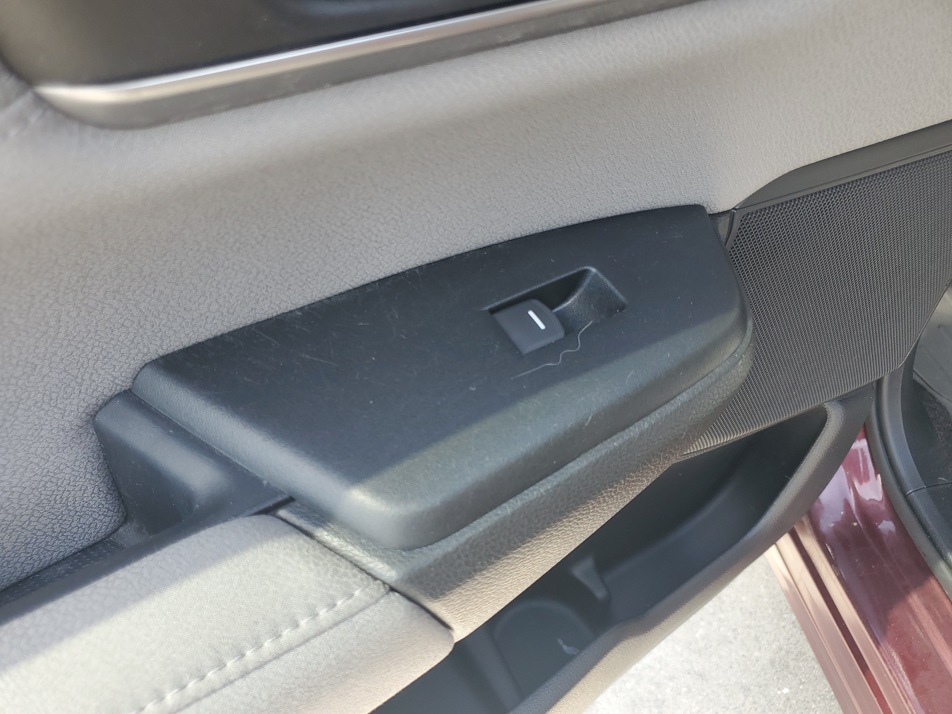Used 2019 Honda CR-V EX image 13