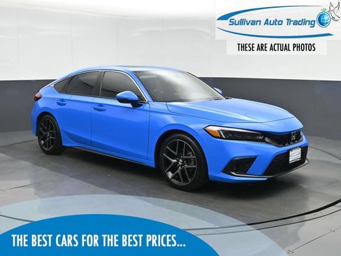 Used 2023 Honda Civic Sport Touring image 1