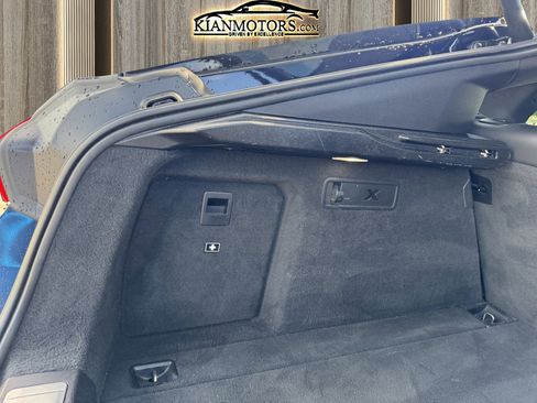 Used 2023 BMW X6 xDrive40i w/ M Sport Package image 27