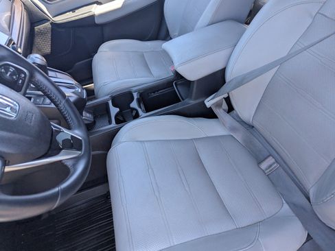 Used 2017 Honda CR-V Touring image 19