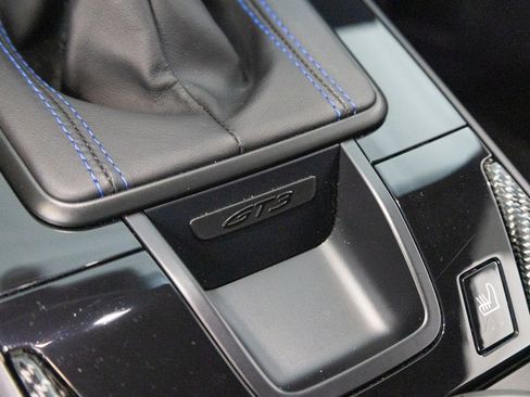 Used 2022 Porsche 911 GT3 image 19