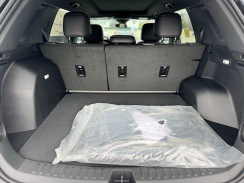 New 2026 GMC Terrain Elevation w/ Elevation Premium Package AWD/4WD image 5