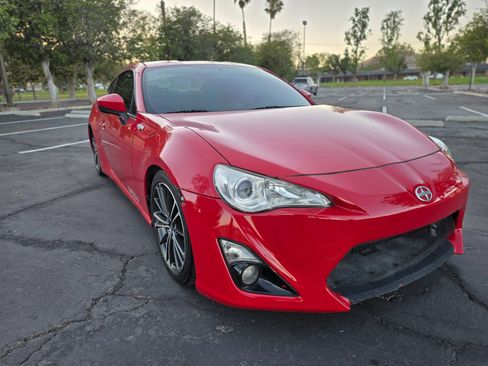 Used 2016 Scion FR-S RWD image 12