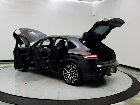 Used 2022 Porsche Macan GTS AWD/4WD image 12