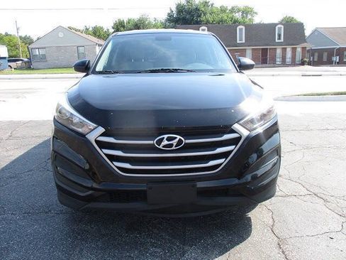Used 2018 Hyundai Tucson SE AWD/4WD image 30