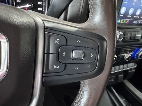 Certified 2022 GMC Sierra 2500 Denali w/ Denali Ultimate Package AWD/4WD image 17