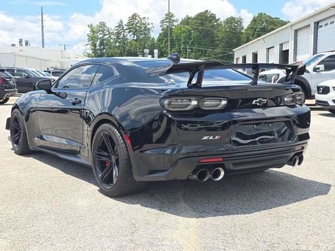 Used 2022 Chevrolet Camaro ZL1 RWD image 3