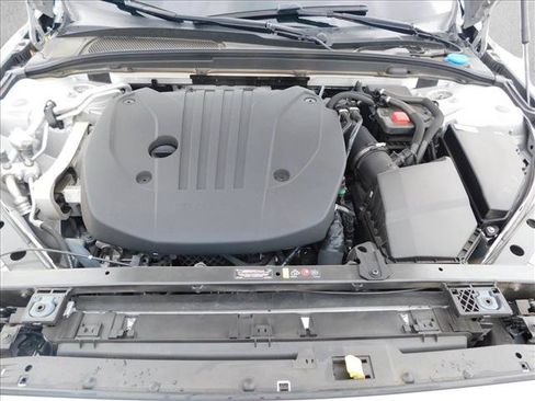 Used 2025 Volvo S60 B5 Core FWD image 30