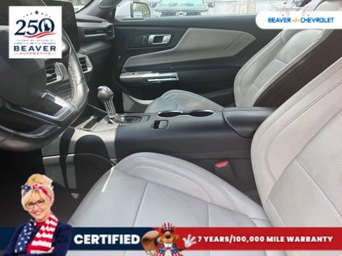 Used 2024 Ford Mustang Premium RWD image 8