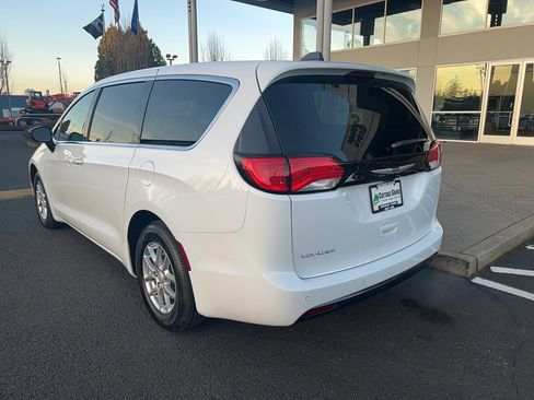 New 2026 Chrysler Voyager LX image 11