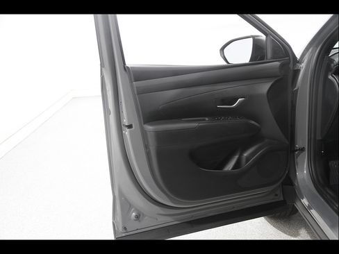 Used 2026 Hyundai Santa Cruz SEL AWD/4WD image 4