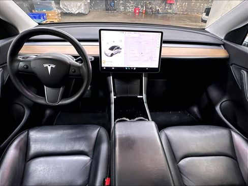 Used 2020 Tesla Model Y Long Range AWD/4WD image 18