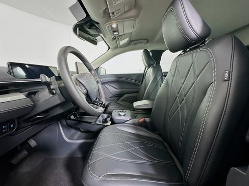 Used 2023 Ford Mustang Mach-E Select image 13