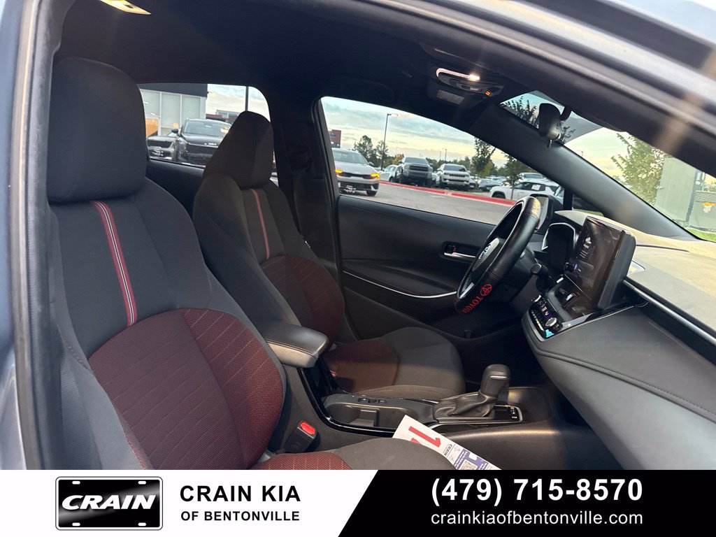 Used 2023 Toyota Corolla SE FWD image 9