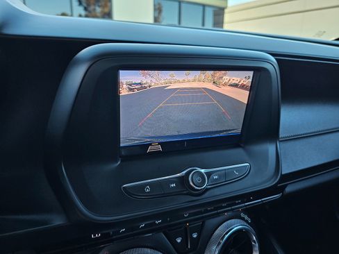 Used 2020 Chevrolet Camaro LT image 25