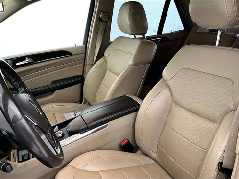 Used 2015 Mercedes-Benz ML 350 2WD image 30