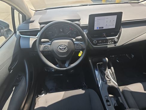 Used 2024 Toyota Corolla LE FWD image 15